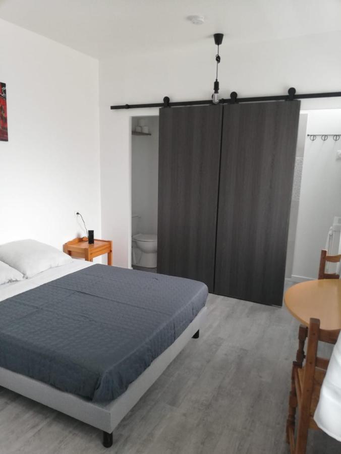 Le Breton Otel Basse-Indre Dış mekan fotoğraf