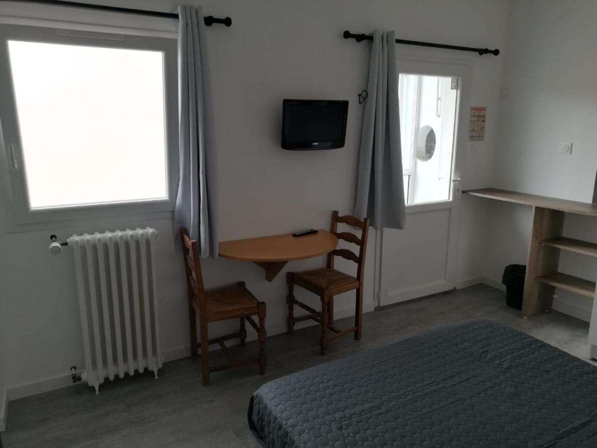 Le Breton Otel Basse-Indre Dış mekan fotoğraf